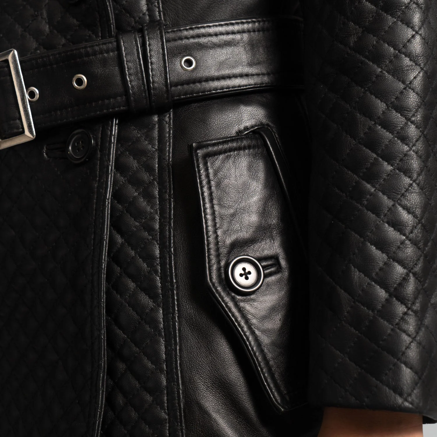 Sweet_Susan_Black_Leather_Trench_Coat_For_Women_IBI_leather_5